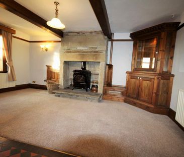 3 bedroom semi-detached house to rent - Photo 1