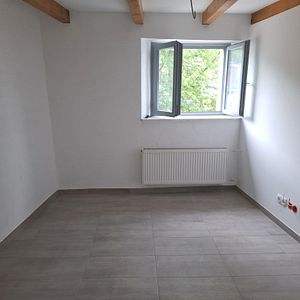 Zimmer in WG zu vermieten. Hochwertig renoviert - Photo 2