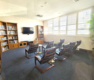 For Lease - 55 Elm Drive Unit# 701, Mississauga, Ontario - Photo 4