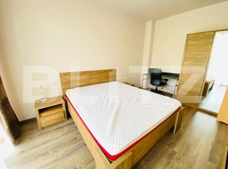 Apartament cu 2 dormitoare, 60 mp, decomandat, parcare, zona strazii Traian - Photo 4