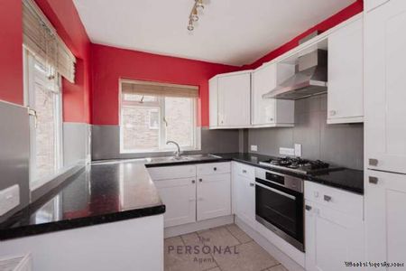 2 bedroom property to rent in West Ewell - Photo 3