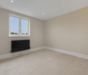 5 bedroom detached house to rent - Photo 3