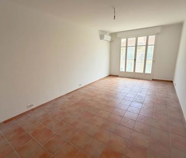 Location Appartement 2 pièces 62m² NICE 06000 - Photo 1