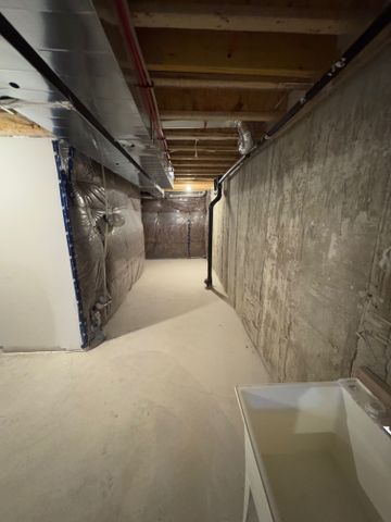 For Lease - 8 Prudhoe Terrace, Barrie, Ontario - Photo 5