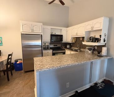 For Lease - 4025 Kilmer Drive Unit# 410, Burlington, Ontario - Photo 4