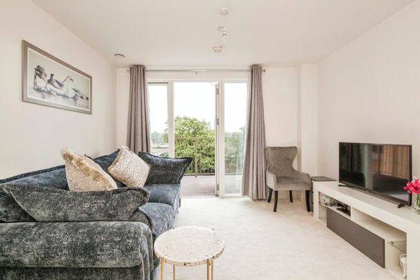 1 Bed Flat, Grosvenor Court, SE6 - Photo 1