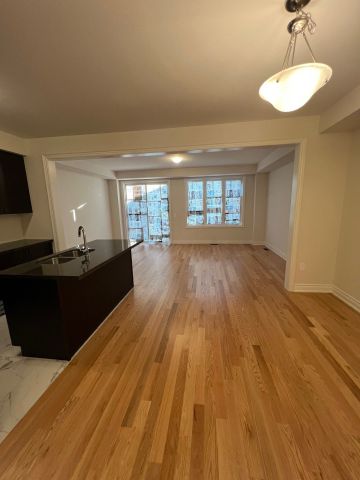 For Lease - 2972 GATESTONE Path, Pickering, Ontario - Photo 2