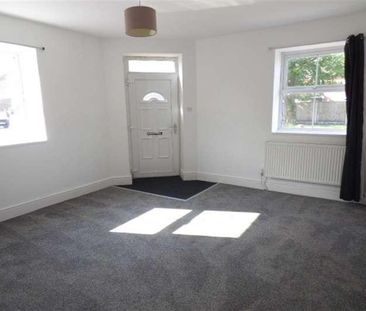 Middlewich Road, Northwich, CW9 - Photo 1