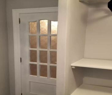 Rooms for rent in 4-bedroom apartment in Alicante - Photo 6