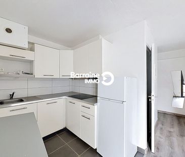 Location appartement à Brest, 2 pièces 40.27m² - Photo 2