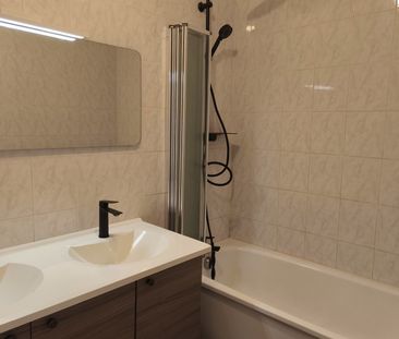 Location Appartement 4 pièces 91m² ANCENIS 44150 - Photo 2