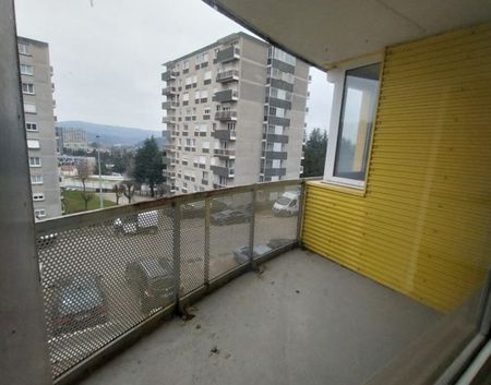 17 BD DE LA CORNICHE – T3 AU 1ER ETAGE AVEC ASCENSEUR ET BALCON - Photo 4