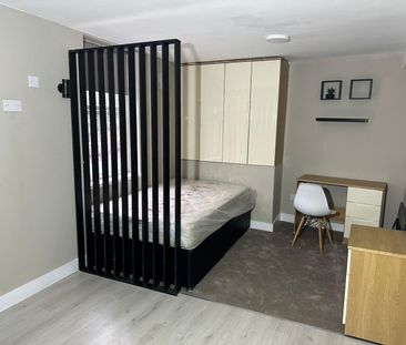 Studio Flat, Teignmouth Road, B29 - Photo 4