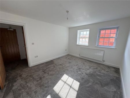 Holborne Place, Bulwell, Nottingham, Nottinghamshire, NG6 - Photo 5