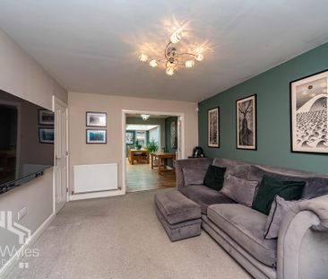 3 bedroom detached house to rent - Photo 5