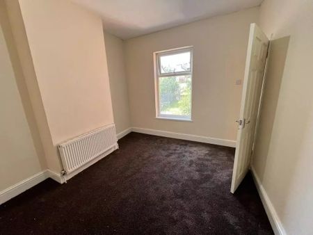 2 Bed Terraced House, Thimblemill Road, B67 - Photo 3