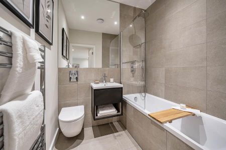 Eastworth Road, Chertsey - 1 bedroomProperty for lettings - Seymours - Photo 5