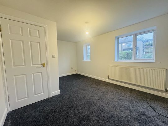 Platt Court, Shipley - Photo 1