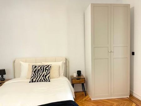 Paseo del Pintor Rosales, Madrid, Community of Madrid 28008 - Foto 3