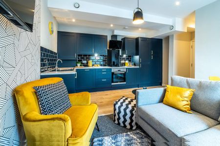 4 bedroom apartment to rent - Photo 3