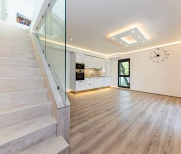 Modern duplex apartment for rent - Photo 2