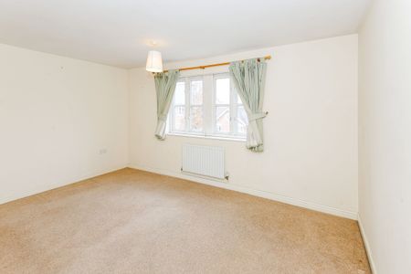 4 bedroom house to rent Lion Court, Worcester, WR1 - Photo 4
