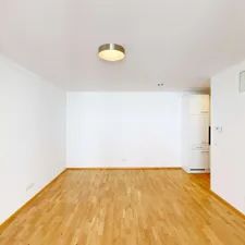 2 Zimmer Wohnung mit Balkon und Einbauküche - Photo 2