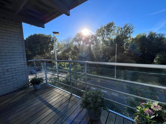 Appartement te huur - Photo 1