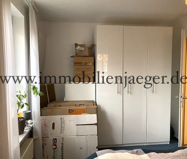 Sonniges Gartenhaus mit 4 Einheiten - großzügige Wohnung mit Wannen... - Photo 1