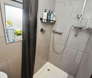 Norwood Road, Tulse Hill, London, SE27 - Photo 5