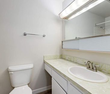 1 Bedroom - Photo 4