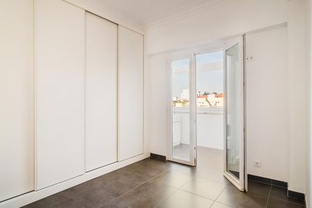 4 Bedroom Apartment with balcony, Amoreiras, Lisboa - Photo 2