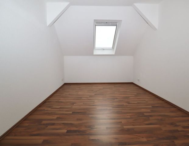 3-Raum Wohnung • in Chemnitz • Fußbodenheizung • Stellplatz • Schloßchemnitz • jetzt mieten - Photo 1