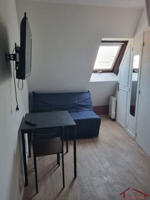 Location Appartement 1 pièce 9m² PARIS 8ème - Photo 1