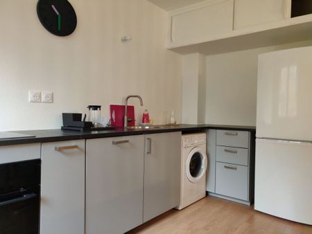 "LA CHARMANTE" - Location Appartement tours : 24.96 m2 - Photo 5