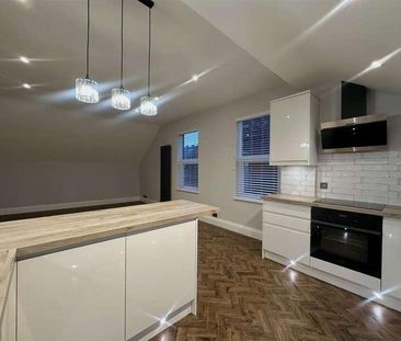 Parsonage Road, Heaton Moor, Stockport, SK4 - Photo 3