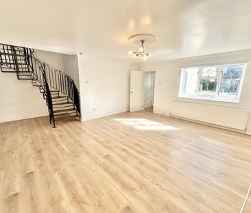 Staplegrove, Shoeburyness, Southend-on-Sea, Essex, SS3 8AQ - Photo 4
