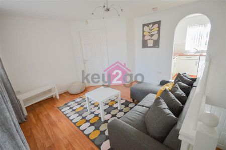 1 bedroom mews to rent - Photo 3