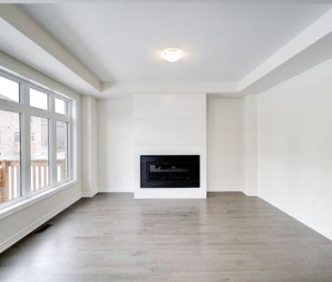 For Lease - 25 Garrett Styles Drive, Georgina, Ontario - Photo 1