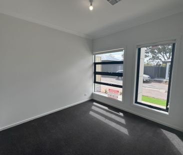 Brand New Home - Photo 6