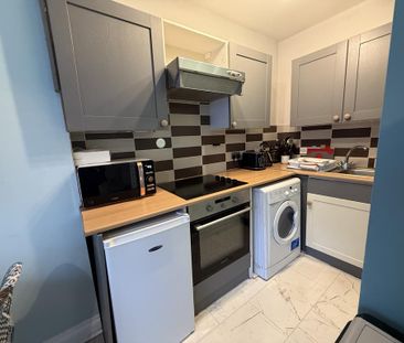 Terraced house to rent - Photo 1