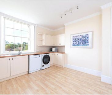 3 bedroom apartment to rent - Photo 6