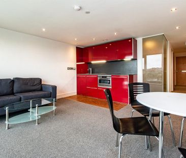 1 bedroom flat to rent - Photo 2
