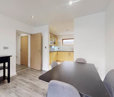 3 bedroom flat share to rent - Photo 4