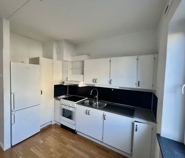 Artillerigatan 13C - Photo 4