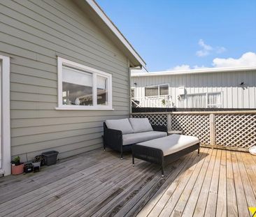 Lovely pet-friendly home in New Lynn! - Photo 2