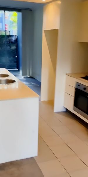 86/5A Victoria Park Parade, Sydney - Photo 1