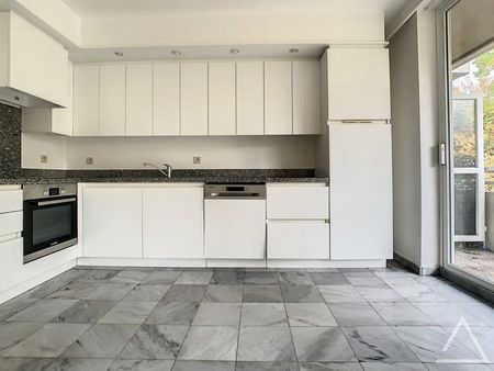 Appartement te huur - Photo 3
