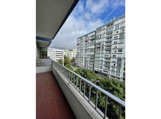 Carnaxide e Queijas, Lisbon - Photo 1