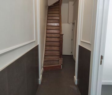 Gemeubelde studentenkamer met badkamer op toplocatie! - Photo 4